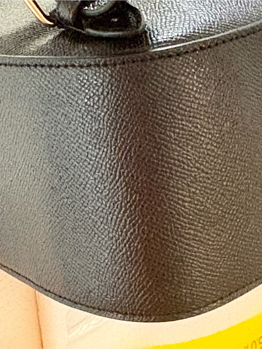 Coach - Jordyn Backpack black with gold hardware - Picture 13 of 14